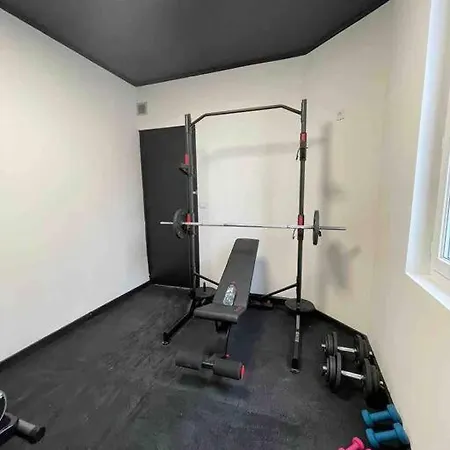 Le Black Pearl Avec Salle De Sport Apartmán